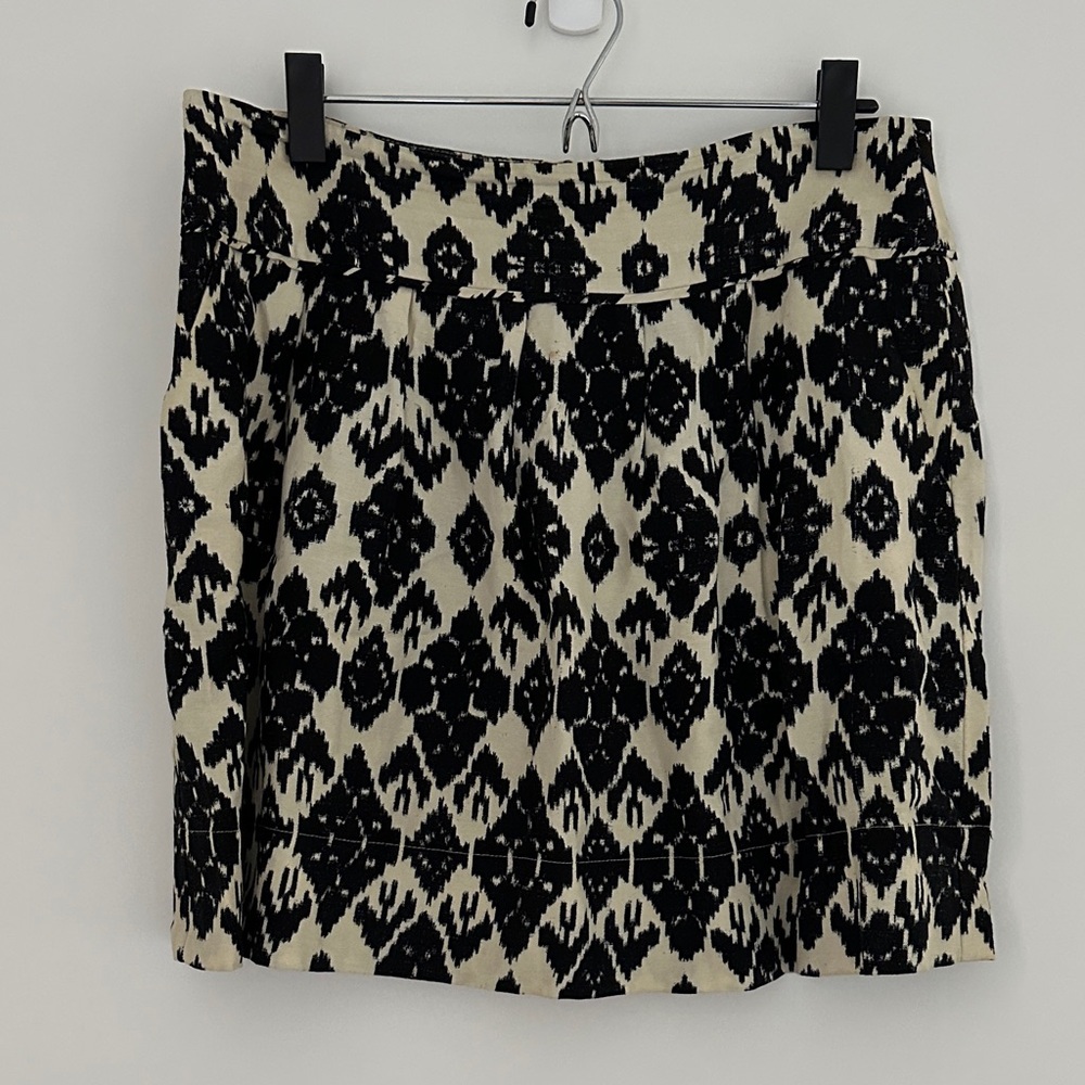 LOFT Black and Cream Patterned Pencil Skirt